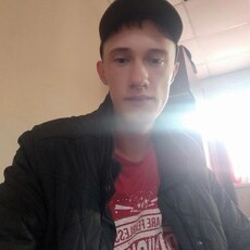 Фотография мужчины Артëм, 23 года из г. Омск