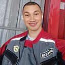 Илья, 22 года