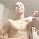 Илья, 18 лет