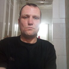 Фотография мужчины Рядом Стобой, 44 года из г. Воронеж