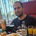 Артём, 33 года