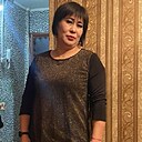 Менслу, 44 года