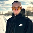 Максим, 18 лет