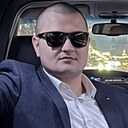 Илья, 33 года