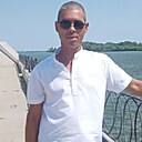 Денис, 44 года