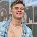 Роман, 23 года