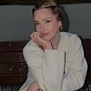 Полина, 22 года