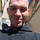 Денис, 22 года