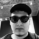Nur, 22 года