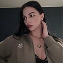 Карина, 25 лет