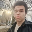 Владислав, 19 лет