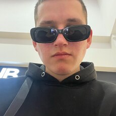 Фотография мужчины Алексей, 19 лет из г. Минск