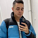 Денис, 24 года