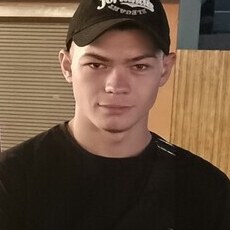 Фотография мужчины Дмитрий, 19 лет из г. Ростов-на-Дону