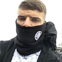 Миша, 24 года