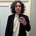 Максим, 23 года