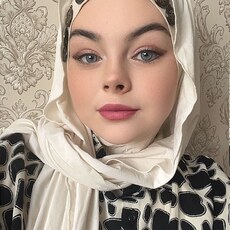 Фотография девушки Мадина, 25 лет из г. Тюмень