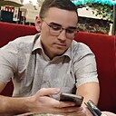 Артем, 22 года