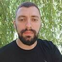 Михаил, 32 года