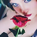 Poison, 42 года
