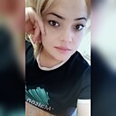 Lonely, 33 года