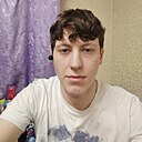 Денис, 21 год