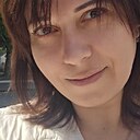 Lg, 44 года