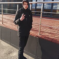 Фотография мужчины Максим, 21 год из г. Саратов