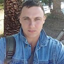 Elloko, 31 год