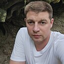 Волл, 37 лет
