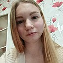 Карина, 24 года