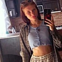 Olya Yatsuk, 22 года