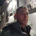 Денис, 33 года
