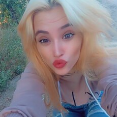 Фотография девушки Ksenia, 19 лет из г. Москва