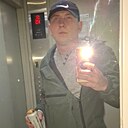 Гена, 32 года