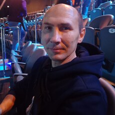 Фотография мужчины Валерий, 43 года из г. Радужный (Владимирская Область)