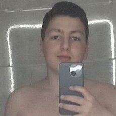 Фотография мужчины Дамир, 18 лет из г. Ялта