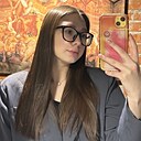 Карина, 24 года