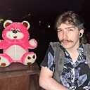 Анвар, 21 год