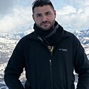 Ahmad, 33 года