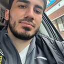 Амир, 24 года