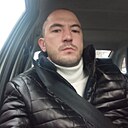 Роман, 33 года