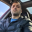 Давит, 34 года