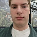 Максим, 18 лет