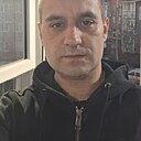 Роман, 33 года