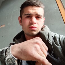 Фотография мужчины Алим, 20 лет из г. Уссурийск