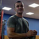 Nikon, 33 года