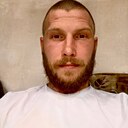 Михаил, 33 года