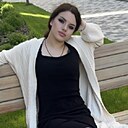 Milka, 24 года
