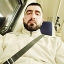 Валид, 33 года